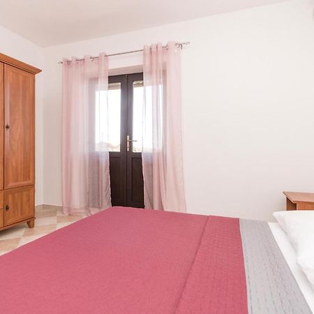 Gorgeous Home In Bibinje With House Sea View Zewnętrze zdjęcie