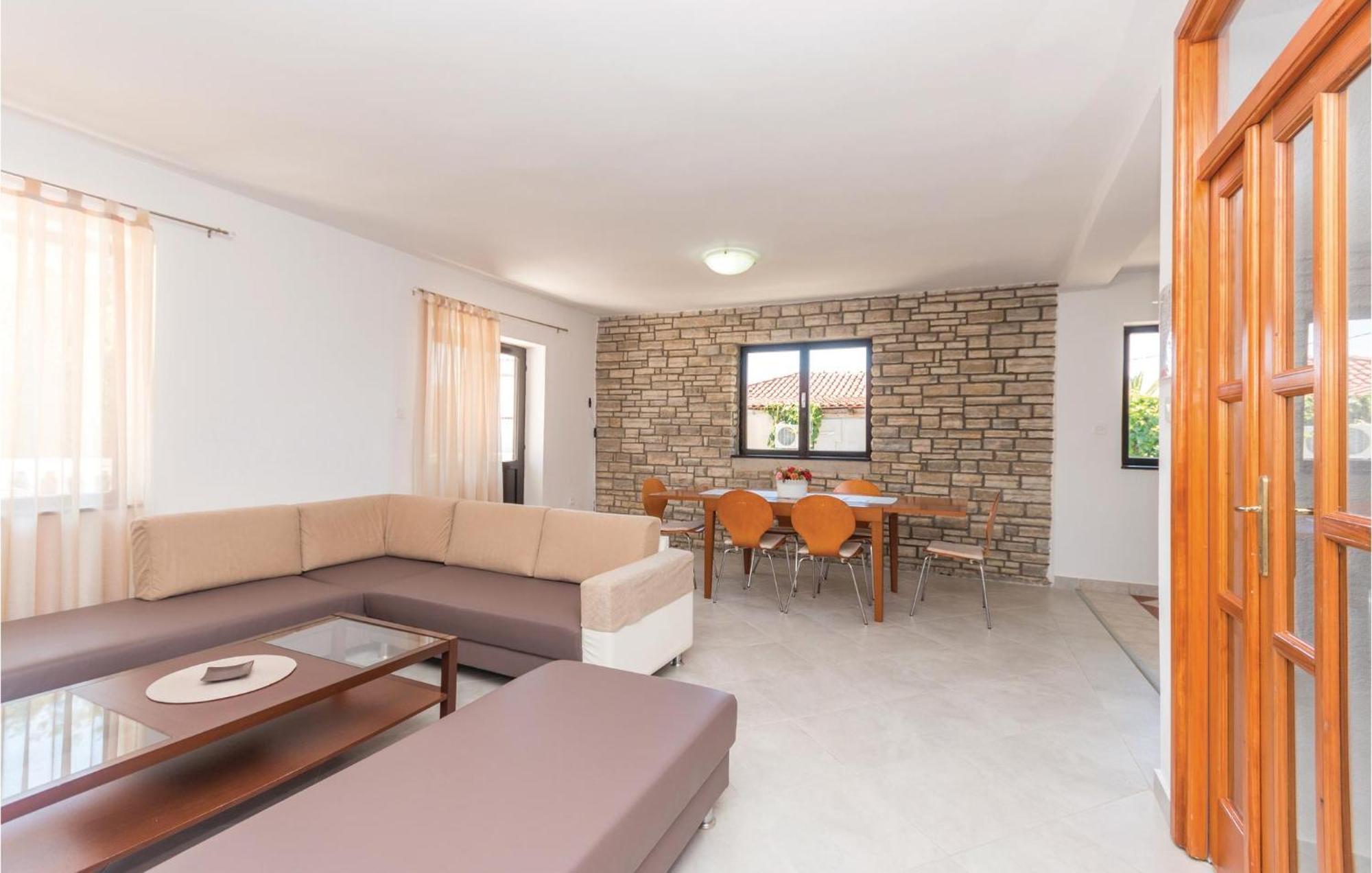 Gorgeous Home In Bibinje With House Sea View Zewnętrze zdjęcie