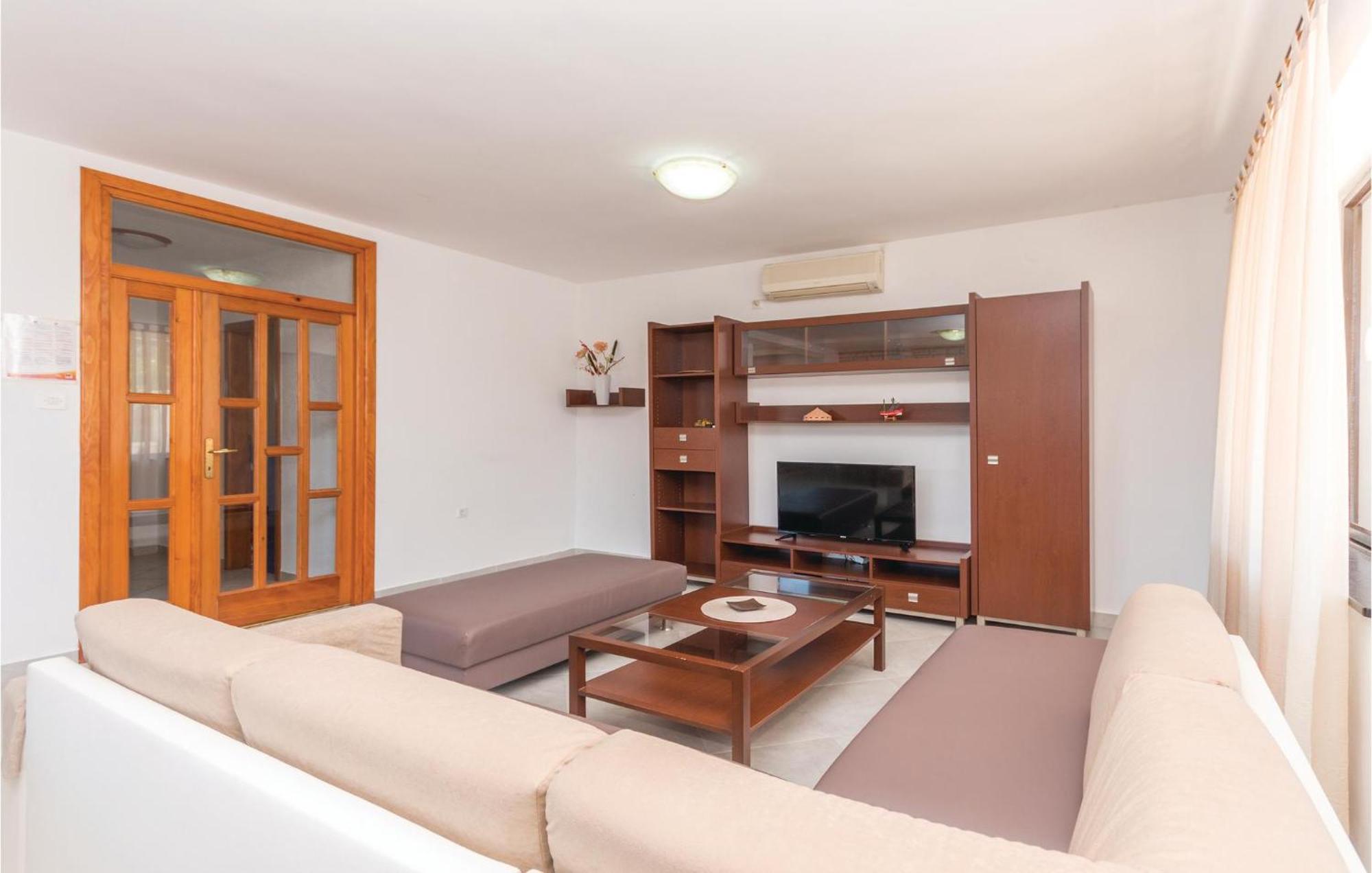 Gorgeous Home In Bibinje With House Sea View Zewnętrze zdjęcie